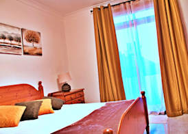 Green Grove Guest House 5