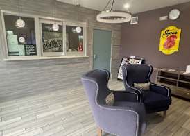 Hotel Blue Spring 3