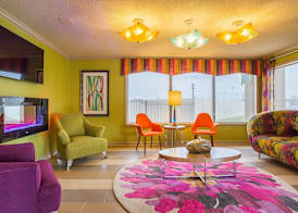 Clarion Inn & Suites Evansville Eastland Area 3