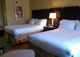 Holiday Inn Express & Suites PERRY by IHG 3