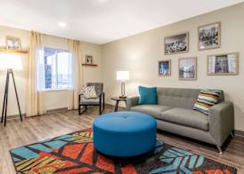 WoodSpring Suites Indianapolis Airport South 2