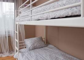 4 friends HOSTEL 5