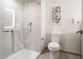 Four Points by Sheraton Newark Airport 5