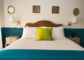 Rastoni Athens Suites near Acropolis at Tsatsou street 3