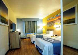 Days Inn & Suites by Wyndham Houston North/Aldine 3