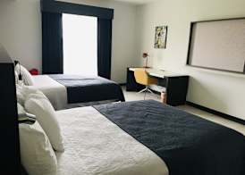 Hy-Lo Hotel 5