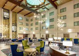 DoubleTree by Hilton Columbia 4
