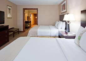 Holiday Inn & Suites WAUSAU-ROTHSCHILD by IHG 2