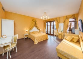 La Veneziana Boutique Rooms 3