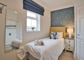 The Beaches Guest House 5