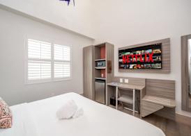 The Julia Hotel 4