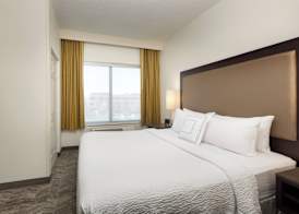 SpringHill Suites Louisville Hurstbourne/North 4