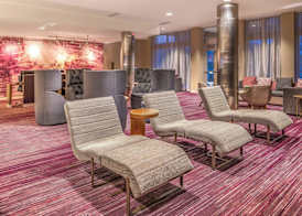 Courtyard by Marriott Detroit Farmington 2