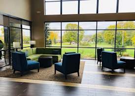 Comfort Suites Elkhart South 4