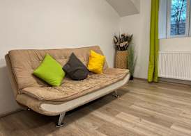 Long Stay 1BR Apt Near Prater Park 5