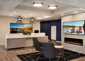 Microtel Inn & Suites by Wyndham Aurora 3