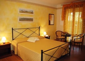 Borgo degli Olivi 5