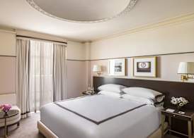 Sunset Tower Hotel 5
