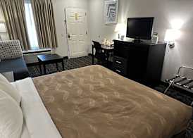 Quality Inn Ashland 4