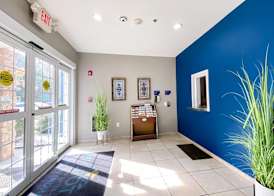 Microtel Inn & Suites by Wyndham Columbia 3