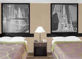 Super 8 by Wyndham Morton Grove/Chicago 5