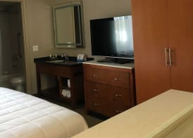 MainStay Suites Orange County John Wayne Airport 5