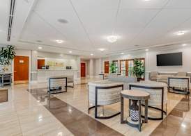 Clarion Hotel & Conference Center Toms River 4