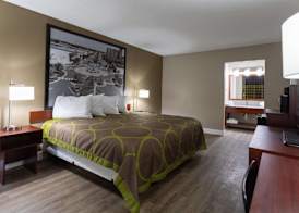Super 8 by Wyndham Goldsboro 4