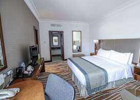 Copthorne Downtown Abu Dhabi 4