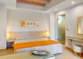 Nissaki Beach Hotel 4