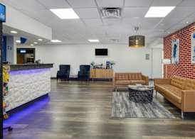 SureStay by Best Western Greenville 2