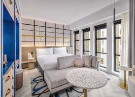 Hotel Indigo Melbourne Little Collins 4
