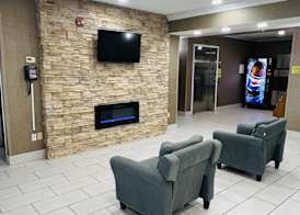 Super 8 by Wyndham South Bend 4