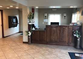 Days Inn by Wyndham Cave City 4