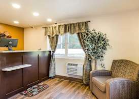 Rodeway Inn Middleboro-Plymouth 2