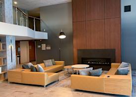 Delta Hotels by Marriott Green Bay 4
