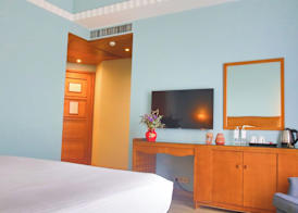 Warwick Palm Beach Hotel 5