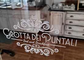 Grotta dei Puntali B&B 4