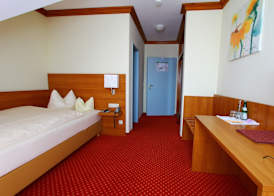 Abasto Hotel Eichenau 4