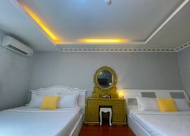 Crowne Hotel - Bui Vien Walking Street 1 5