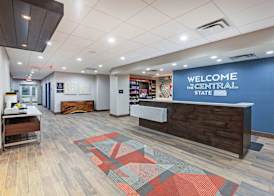 Hampton Inn Gardner 2