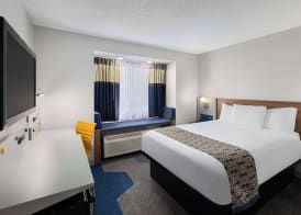 Microtel Inn Bowling Green 4