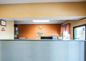 Econo Lodge Inn & Suites Tuscaloosa I-20 3