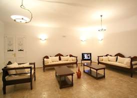Paros Inn Seafront by GHH 4