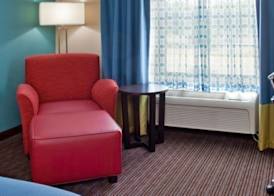 Holiday Inn Express & Suites NORTH KANSAS CITY by IHG 4