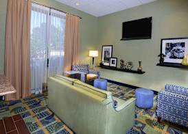 Hampton Inn Roxboro 4