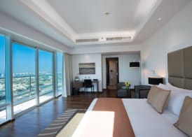 La Suite Dubai Hotel & Apartments Operated by Minor Hotels 3