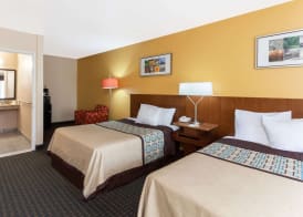 Days Inn by Wyndham Mission Valley-SDSU 2