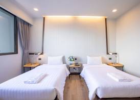 The Royal River Hotel 5