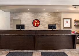 Ramada by Wyndham Cornwall 4